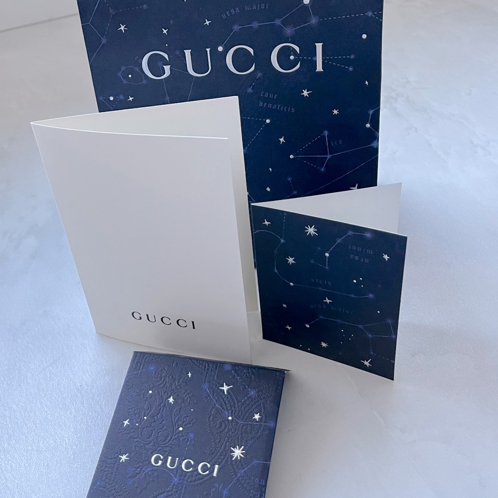 Gucci shoppers/paper bag, with cards/bill paper cover, in mint condition. - Picture 3 of 7